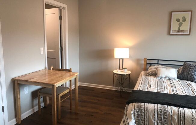 Studio, 1 bath, 500 sqft, $800, Unit H 215