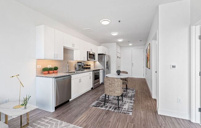 1 bed, 1 bath, 686 sqft, $1,675, Unit 200