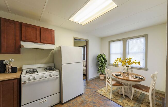 3845 Chicago Avenue South