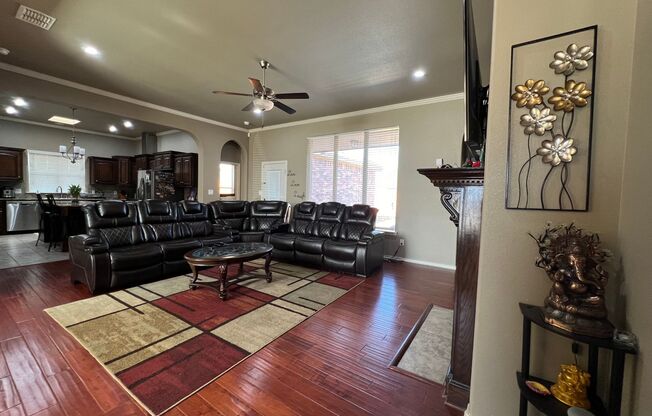 Welcome home to this beautiful home that includes a theater!!!