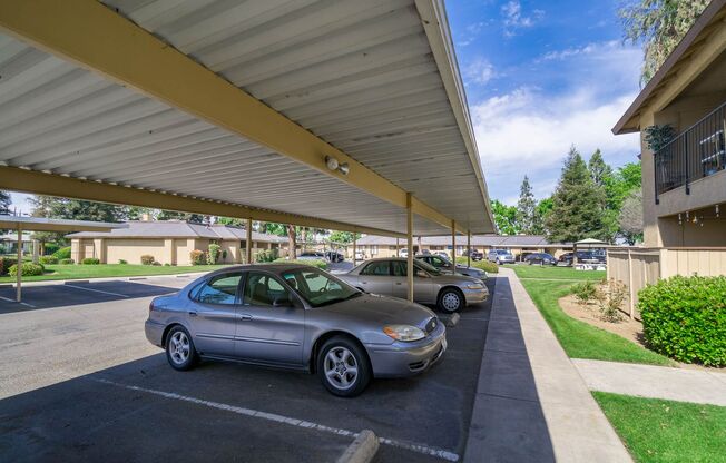 3 beds, 2 baths, $1,750, Unit 243