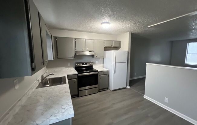 2 Bedroom, 1 bath, 1 Story Duplex