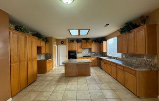 4 beds, 2.5 baths, $2,895