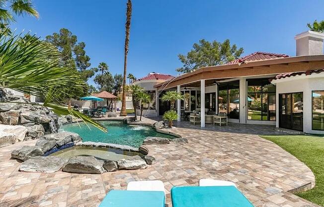 2101 DIAMOND BAR DR