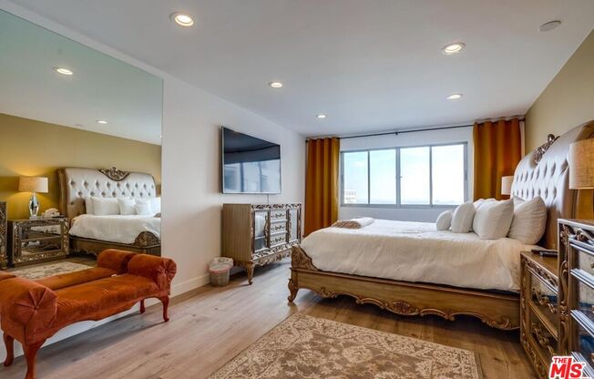 2 beds, 2 baths, 1,377 sqft, $5,750, Unit 802