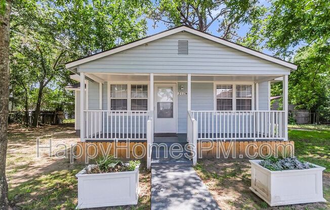 2113 TAYLOR ST