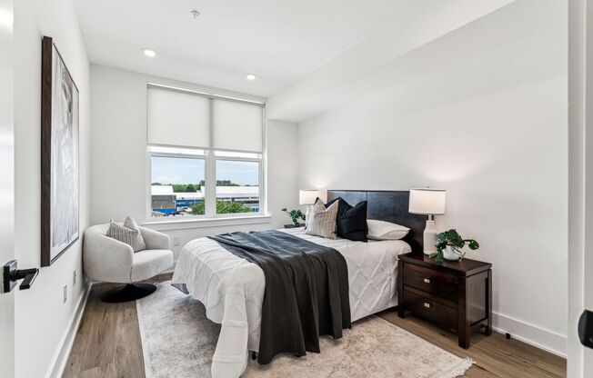 1 bed, 1 bath, 800 sqft, $1,580, Unit 504