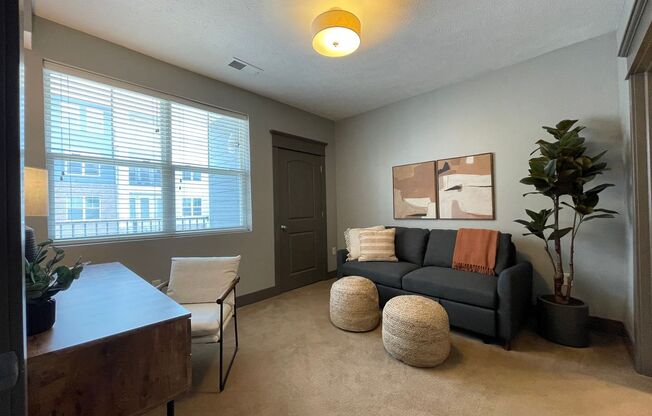 2 beds, 2 baths, 1,078 sqft, $1,595, Unit 1010 on the Lake - Two Bedrooms Lakeview Options