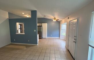 3 beds, 2 baths, $1,325