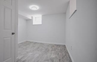 240 E 92 ST