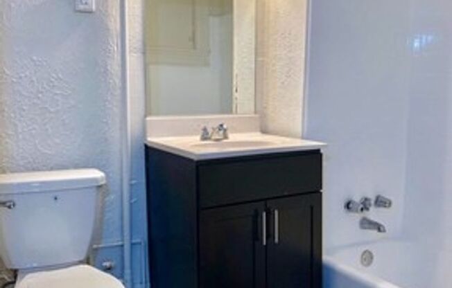1 bed, 1 bath, 450 sqft, $1,279, Unit 1301-74