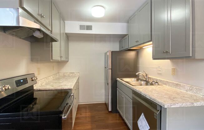 1 bed, 1 bath, 620 sqft, $800, Unit 6