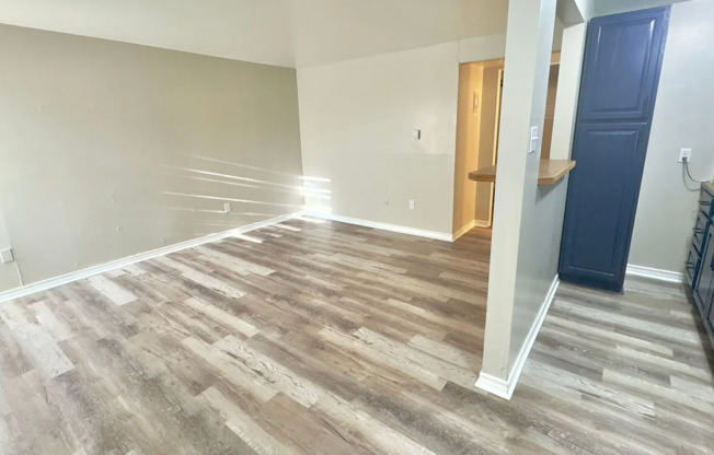 Welcome to 2130 E Boulder St — Comfortable Living in Central Colorado Springs!