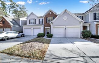 Lovely 3 Bed 2.5 Bath Townhome in South Charlotte