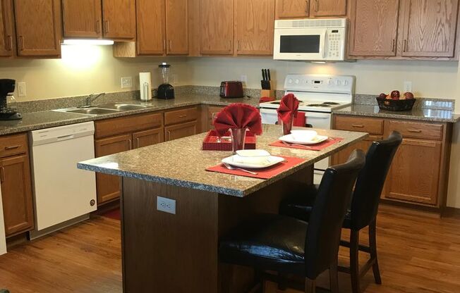 1 bed, 1 bath, 775 sqft, $1,345, Unit 2109