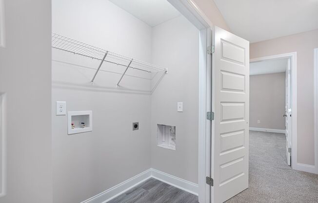 3 beds, 2.5 baths, 1,300 sqft, $1,500, Unit 20