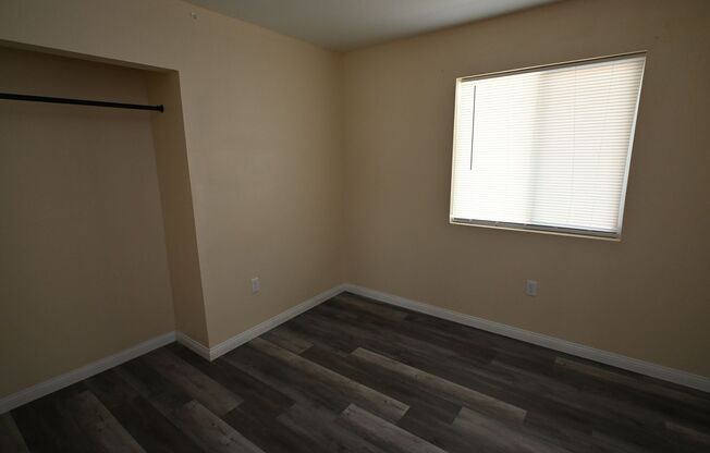 3 beds, 1 bath, $1,450