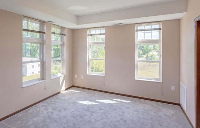 2 beds, 2 baths, 918 sqft, $1,985, Unit 208 - Atlantic