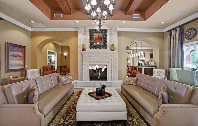 The Palms at Briarwood Lounge Midland Texas Apartments