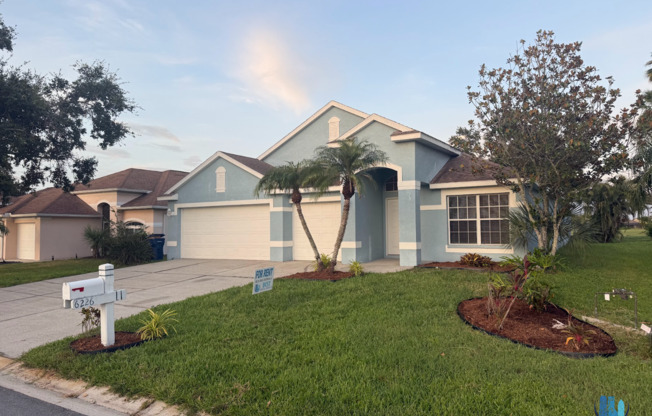 GORGEOUS 4 Bedroom, 2 Bath home with a 3 CAR GARAGE for rent!!