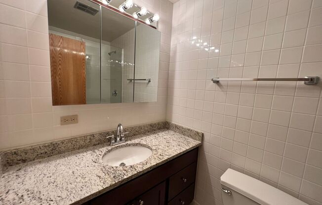 Studio, 1 bath, 400 sqft, $1,585, Unit 620-104