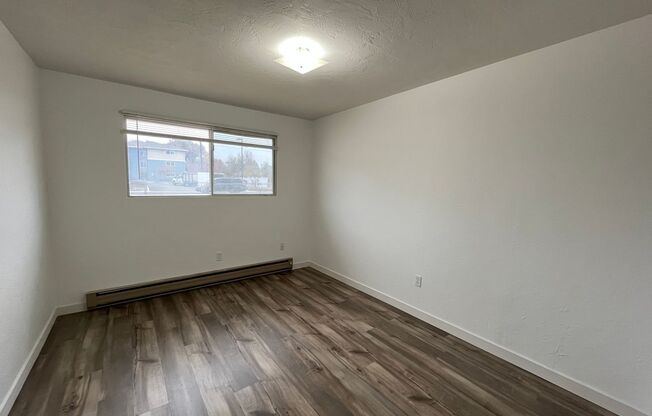 3 beds, 1 bath, 1,125 sqft, $1,995, Unit 604 McMurray Street