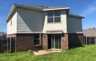 4 beds, 2.5 baths, $2,395