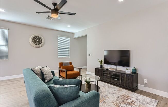 Fully Furnished Short/Long Term Rental