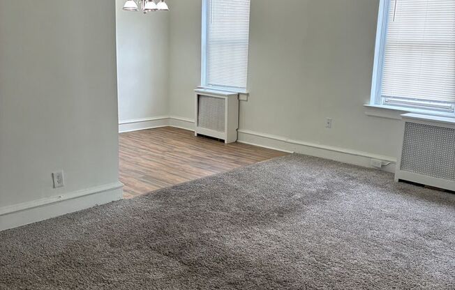 Studio, 1 bath, $950, Unit 201