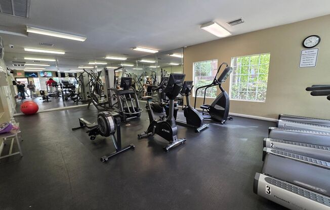 2 beds, 2 baths, $1,650