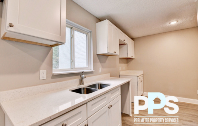 390 WEST LAKE AVE NW # C-11