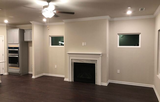 Modern 5 Bed | 3 Bath House in Cary