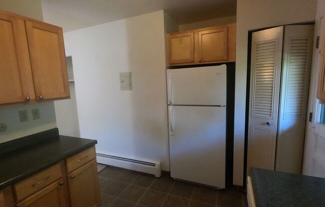 2 beds, 1 bath, 625 sqft, $2,250, Unit 08