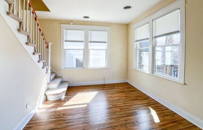 Charming 3BD/1BA Home In Unbeatable Location