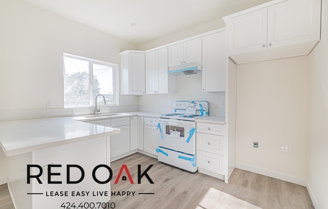 1028 W 110 ST