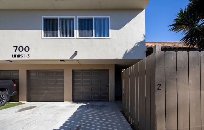 2 beds, 1 bath, 854 sqft, $2,895, Unit 07-02