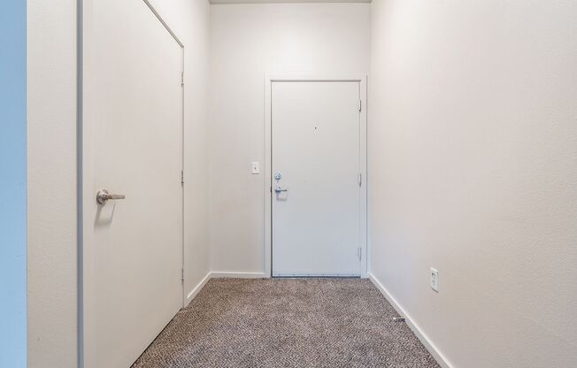 Studio, 1 bath, 505 sqft, $949, Unit 310