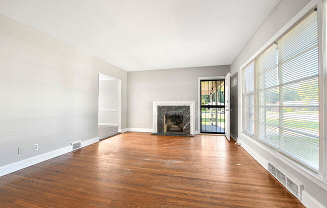 3300 AUTUMN WAY