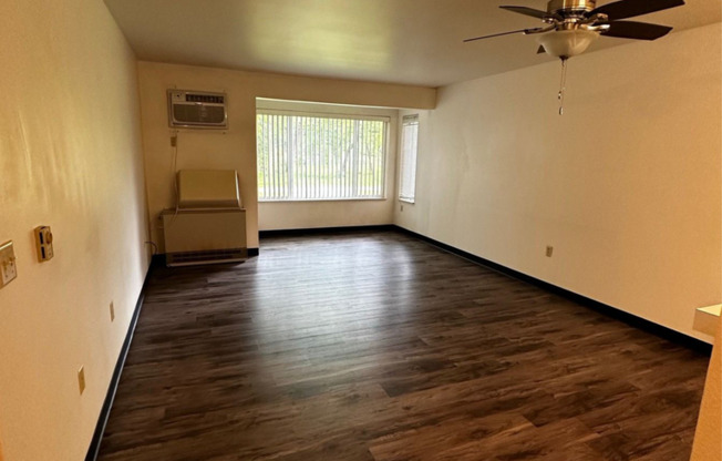 1 bed, 1 bath, 786 sqft, $900, Unit TE218X-114