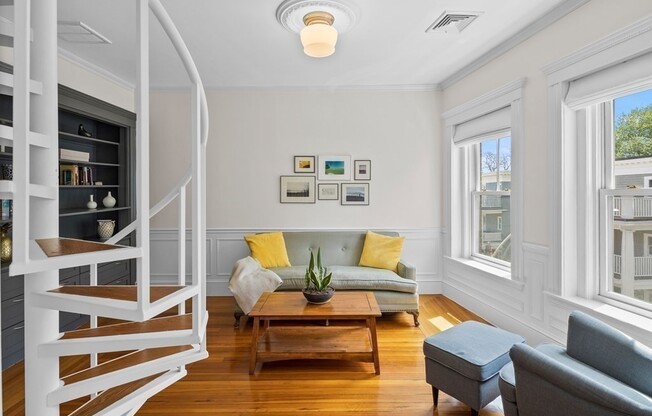 15 GROVENOR RD