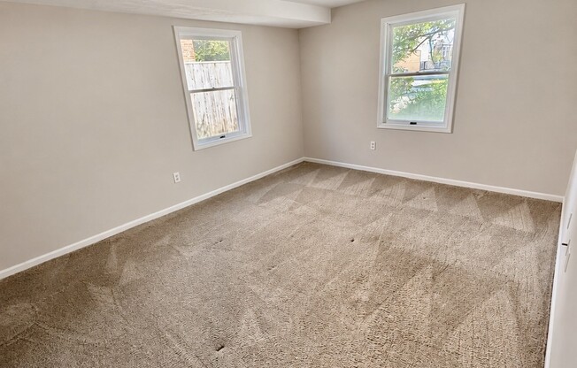 2 beds, 1 bath, 922 sqft, $2,500, Unit 3