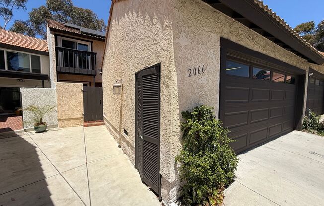 Beautiful 3BD/3BA Townhome in Carlsbad