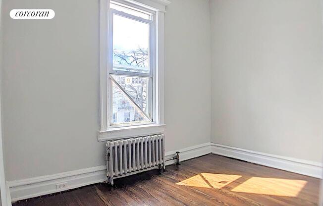 840 BROOKLYN AVE