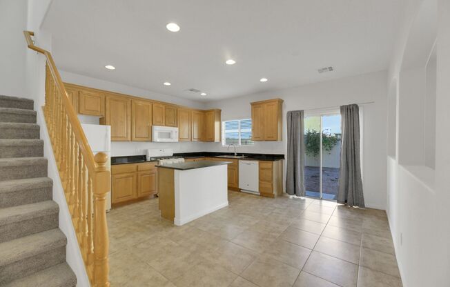 Spacious 4-Bedroom Home with Loft & Open Floor Plan!