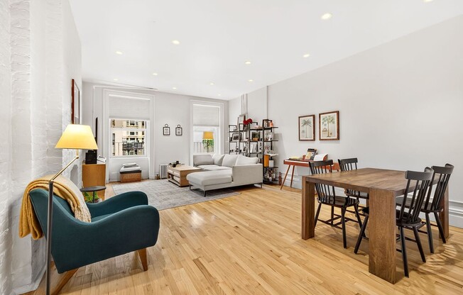 44 West 17th Street