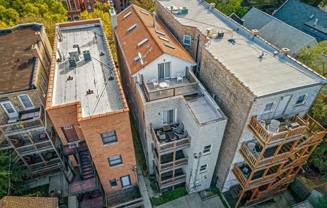 2320 N. Southport
