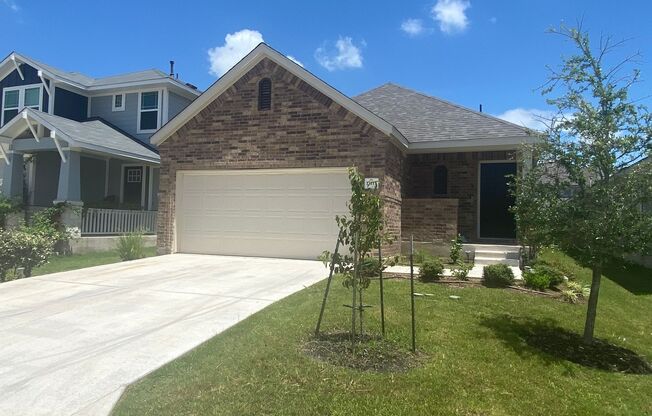 One story 3 bedrooms 2 bathrooms home for rent in Pflugerville Carmel Neighborhood
