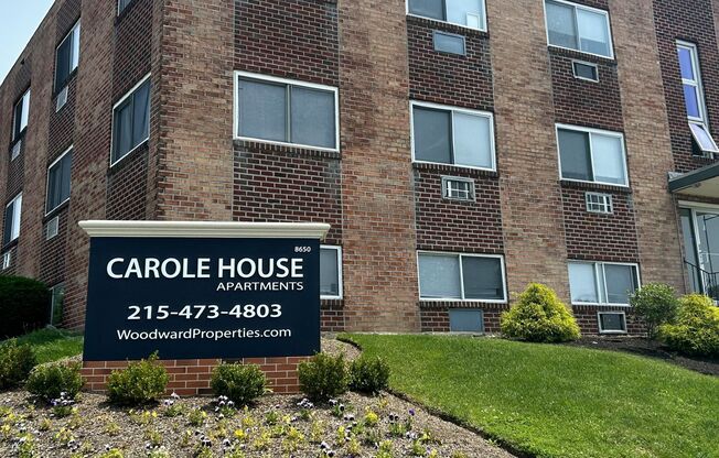 Carole House Apartments