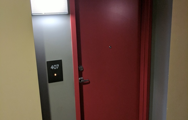 WELCOME HOME IN JACK LONDON SQUARE