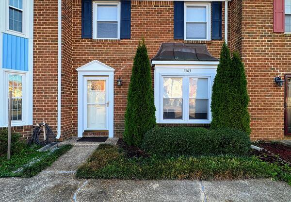 1363 BATTLEFORD DR